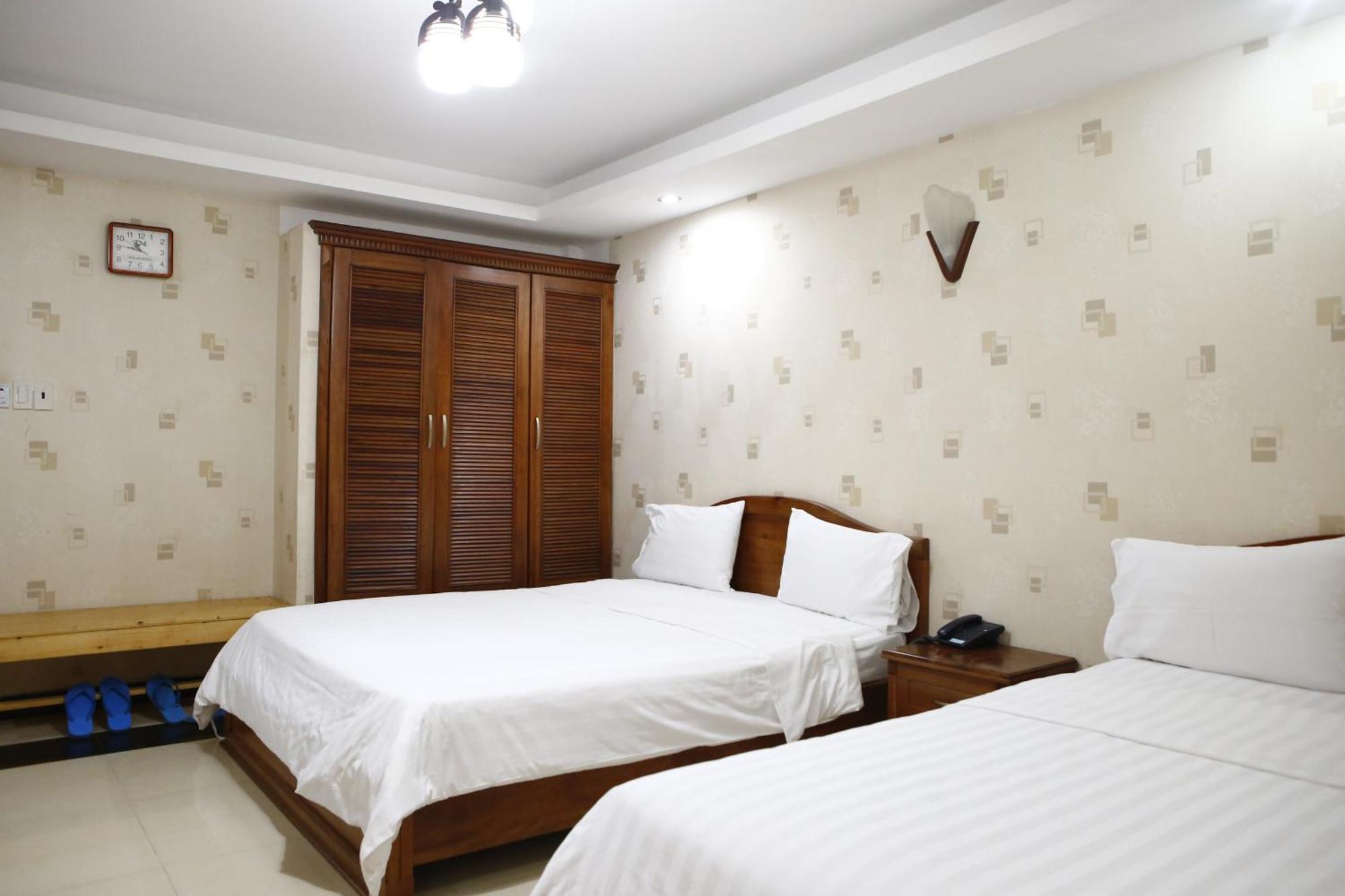 Phu An Hotel Хошимин Экстерьер фото