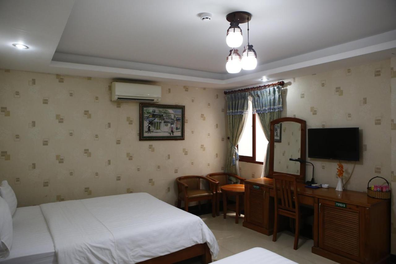 Phu An Hotel Хошимин Экстерьер фото