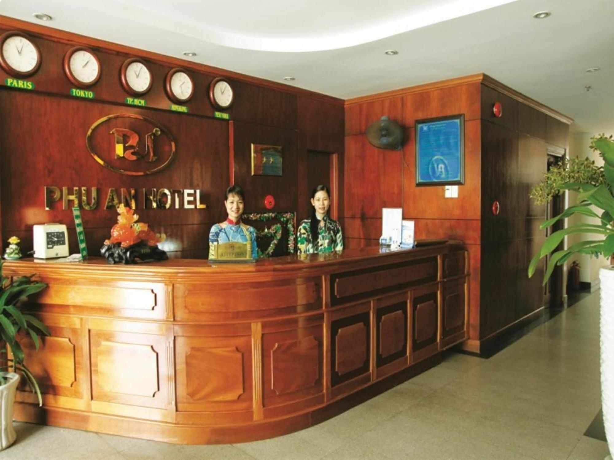 Phu An Hotel Хошимин Экстерьер фото